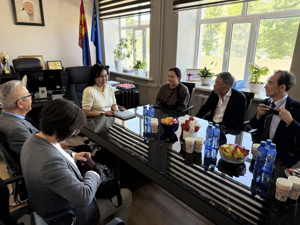 モンゴル教育設備支援事業